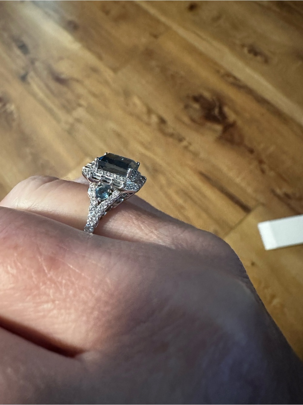 Enchanted Disney Cinderella London Blue Topaz 14K white gold. Size 6. - Picture 4 of 10